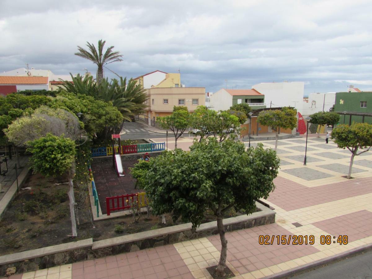 Seifia 2B Apartment Pozo Izquierdo Bagian luar foto